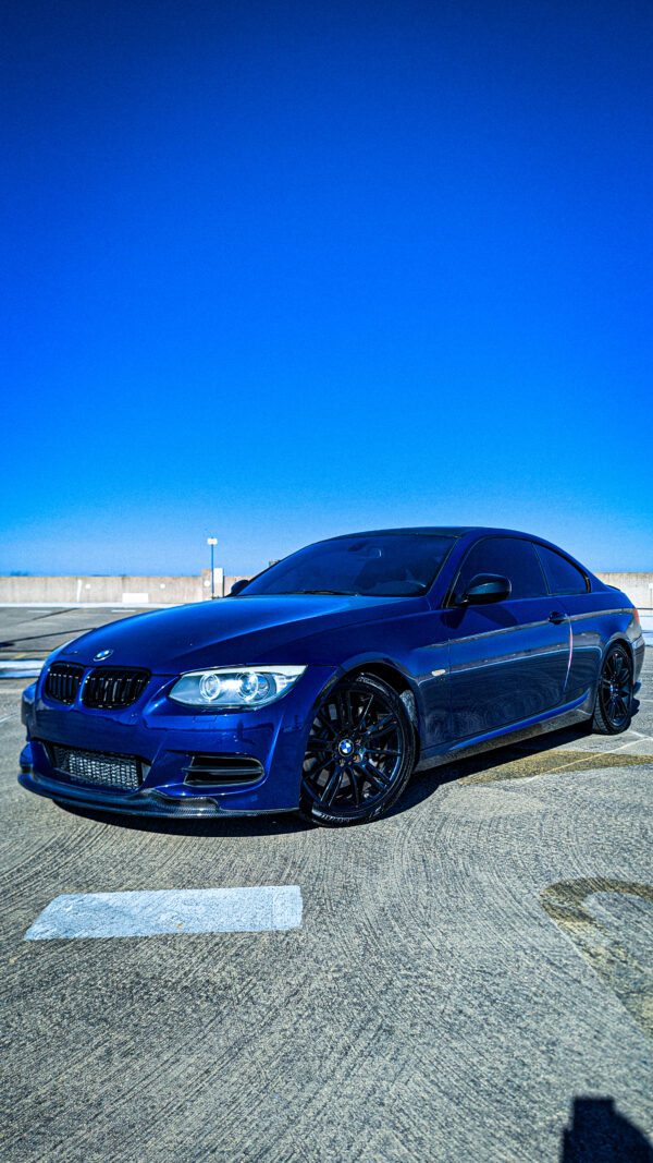 2011 BMW 335is - Image 9