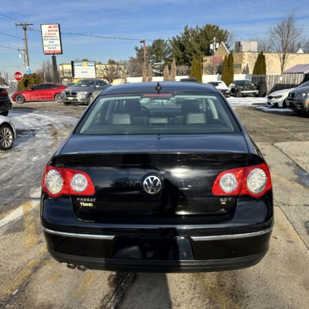 2008 Volkswagen Passat Komfort - Image 2