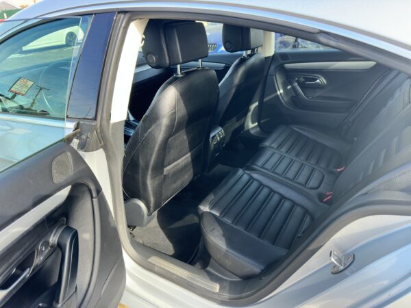 2014 Volkswagen CC Sport - Image 8