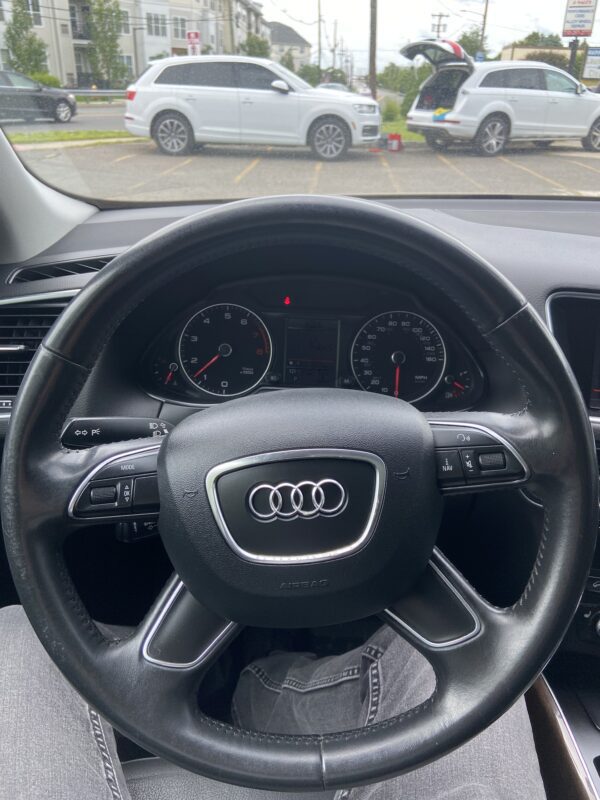2014 AUDI Q5 2.0T Quattro Premium Plus - Image 5