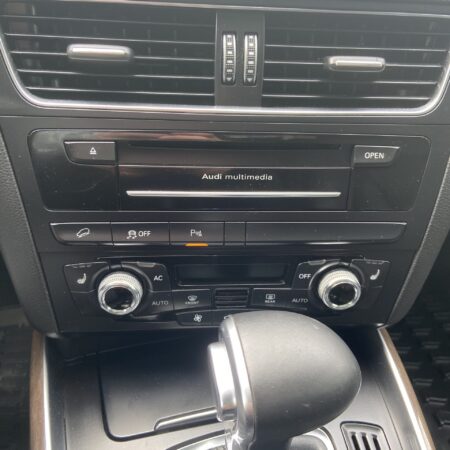 2014 AUDI Q5 2.0T Quattro Premium Plus - Image 10
