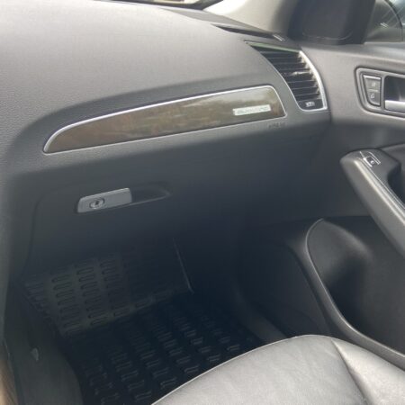 2014 AUDI Q5 2.0T Quattro Premium Plus - Image 11