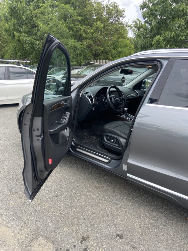 2014 AUDI Q5 2.0T Quattro Premium Plus - Image 12