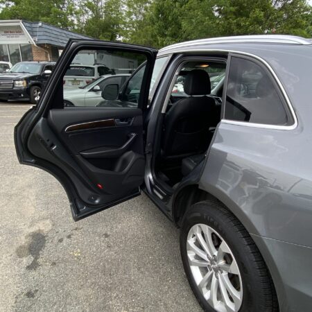 2014 AUDI Q5 2.0T Quattro Premium Plus - Image 14