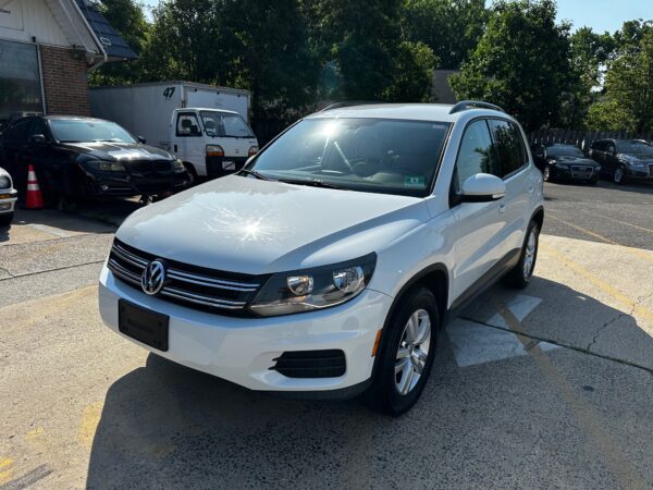 2016 Volkswagen Tiguan 2.0T 4Motion Sport Utility 4D - Image 1