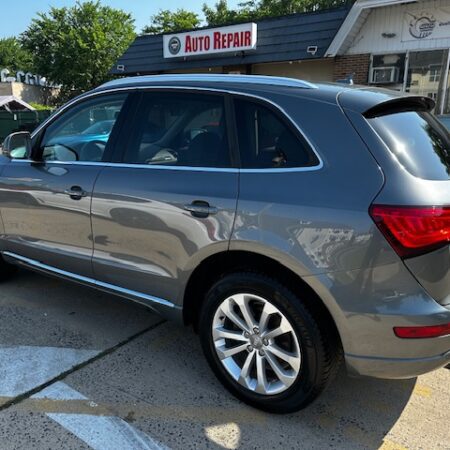 2013 AUDI Q5 2.0T Quattro Premium Plus - Image 3