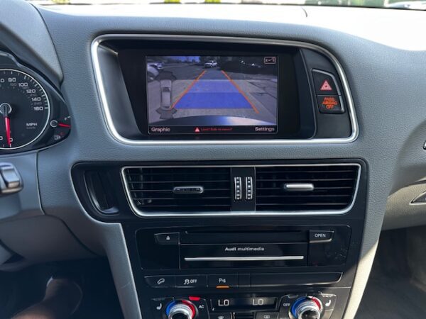 2013 AUDI Q5 2.0T Quattro Premium Plus - Image 11