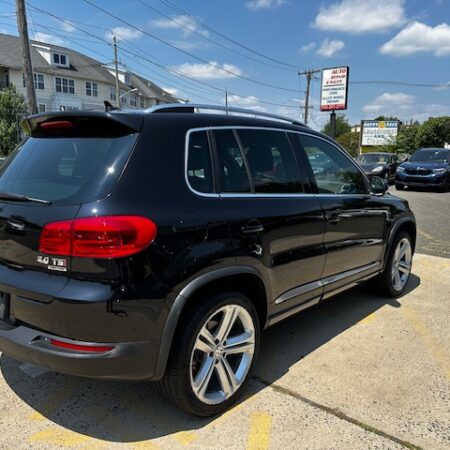 2014 Volkswagen Tiguan R-LINE 4Motion - Image 19