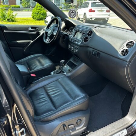2014 Volkswagen Tiguan R-LINE 4Motion - Image 13