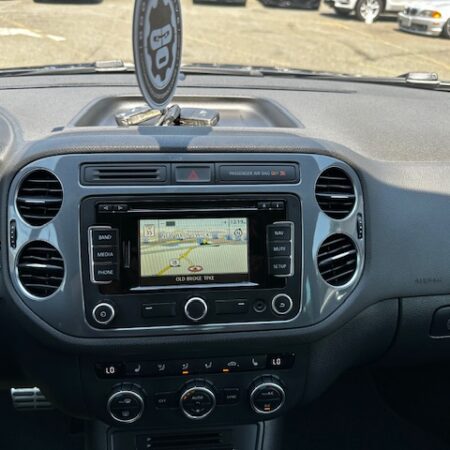 2014 Volkswagen Tiguan R-LINE 4Motion - Image 16