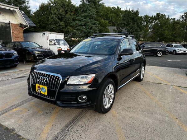 2014 AUDI Q5 2.0T Quattro Premium Plus - Image 1