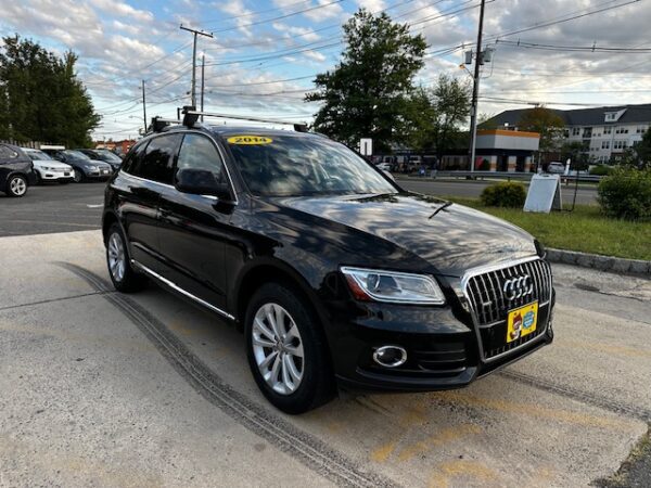 2014 AUDI Q5 2.0T Quattro Premium Plus - Image 16