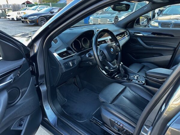 2018 BMW X2 XDRIVE 28I - Image 11